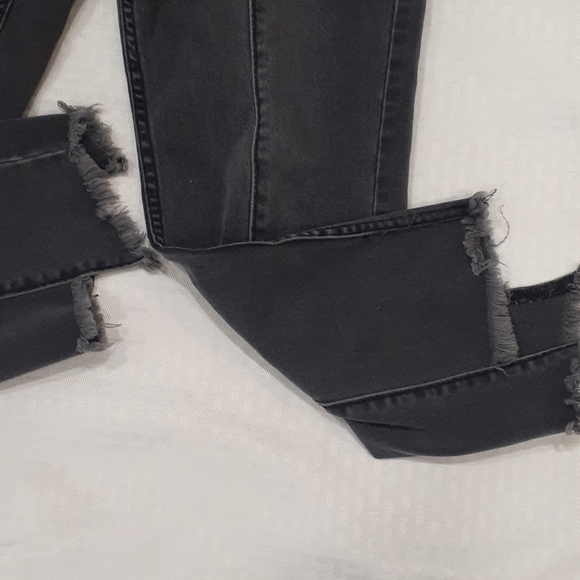 Joie  gray highrise jean size 28 - Picture 3 of 15